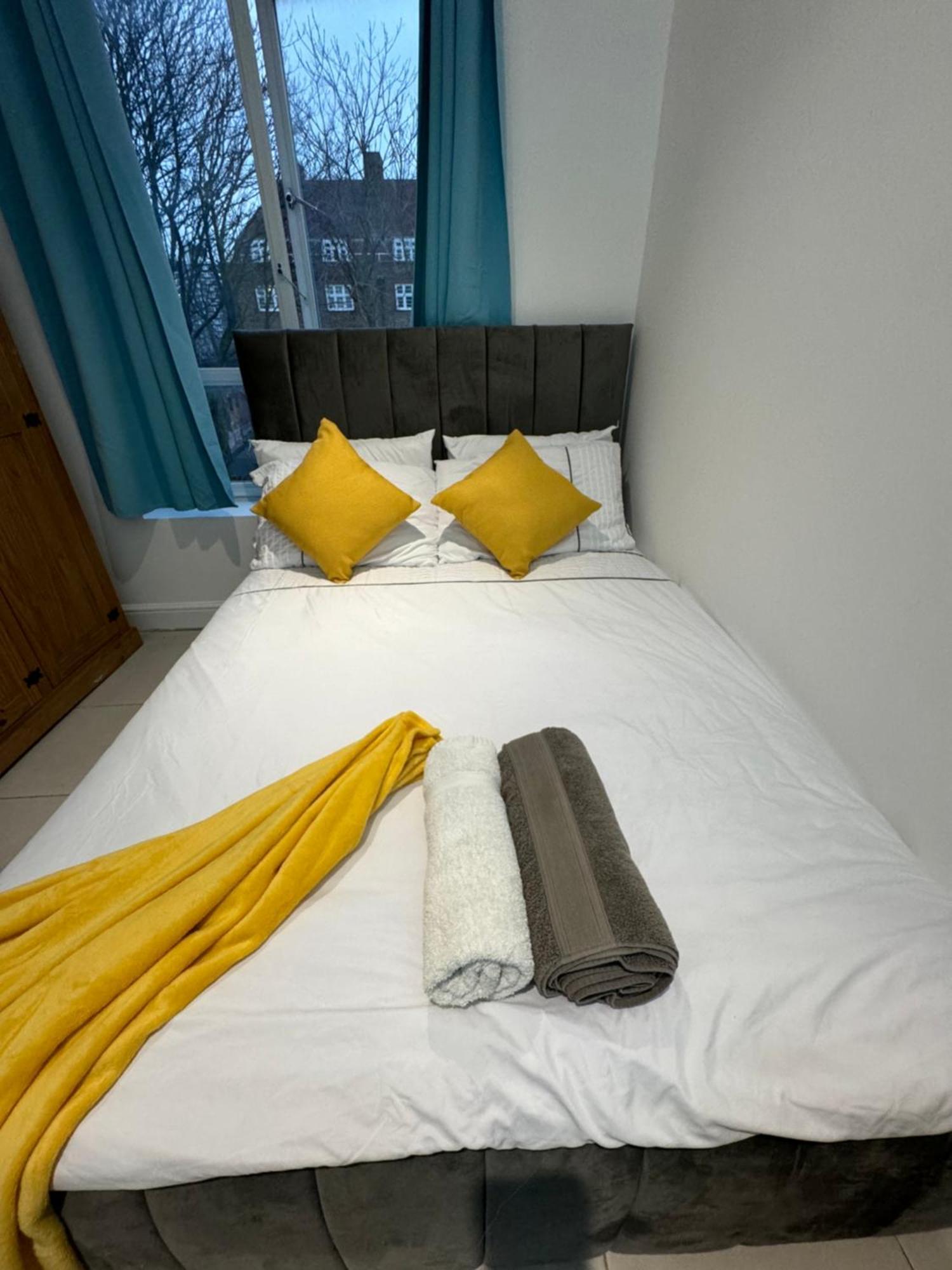 Cosy Luxurious Room In The Heart Of London Exterior photo