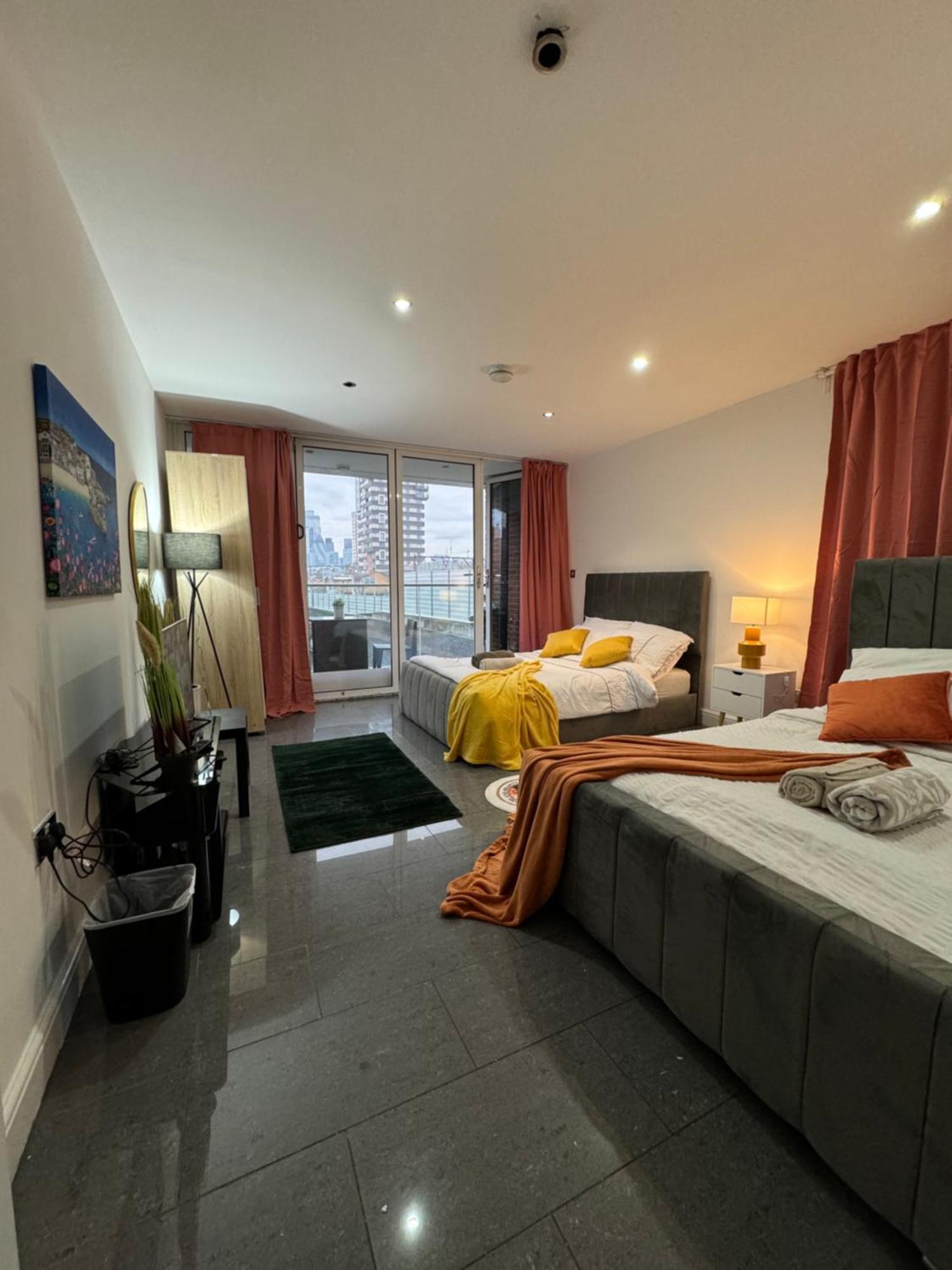Cosy Luxurious Room In The Heart Of London Exterior photo